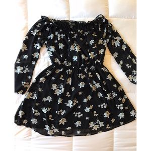 Forever 21 Plus Size Off-The-Shoulder Floral Dress